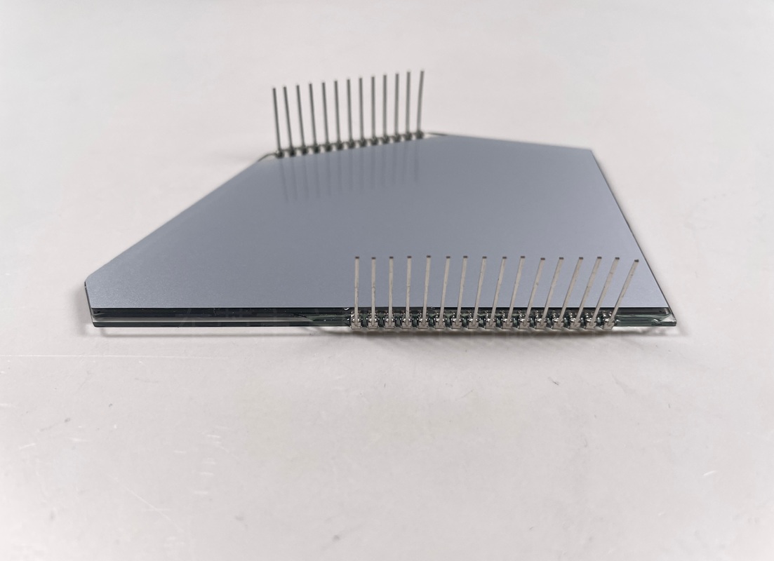 Niestandardowy szklany panel HTN LCD | Cena 7-segmentowego wyświetlacza LCD dla elektroniki przemysłowej i konsumenckiej