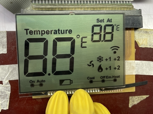 Wyświetlacz LCD HTN o pozytywnej matrycy Monochromatyczny 7-segmentowy transmisywny ekran graficzny LCD Do termostatu
